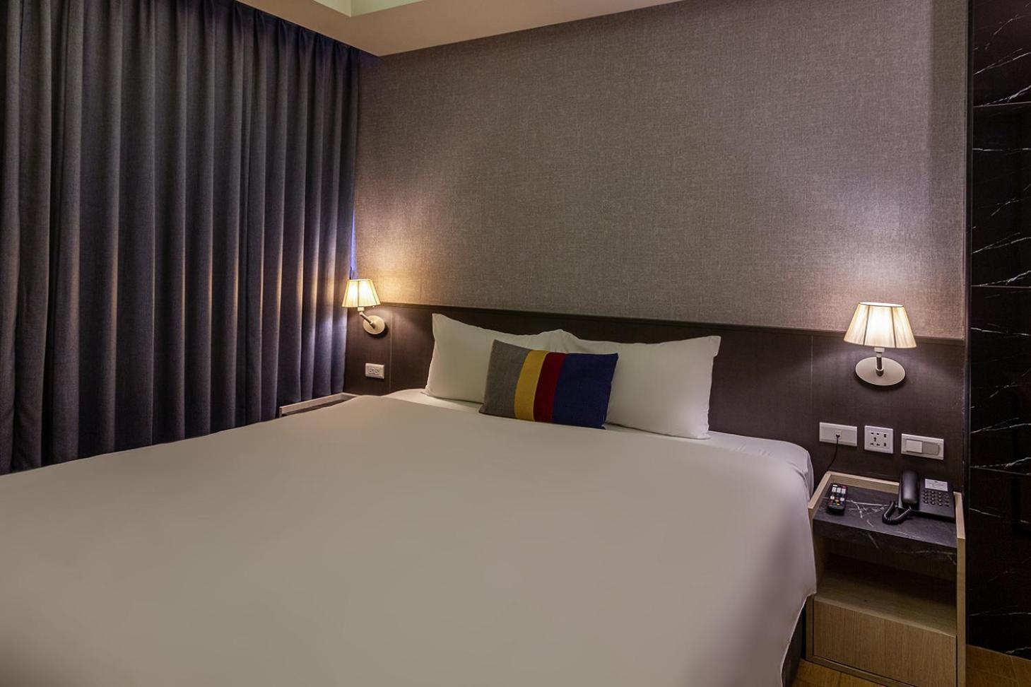 Check Inn New Taipei Luzhou Buitenkant foto