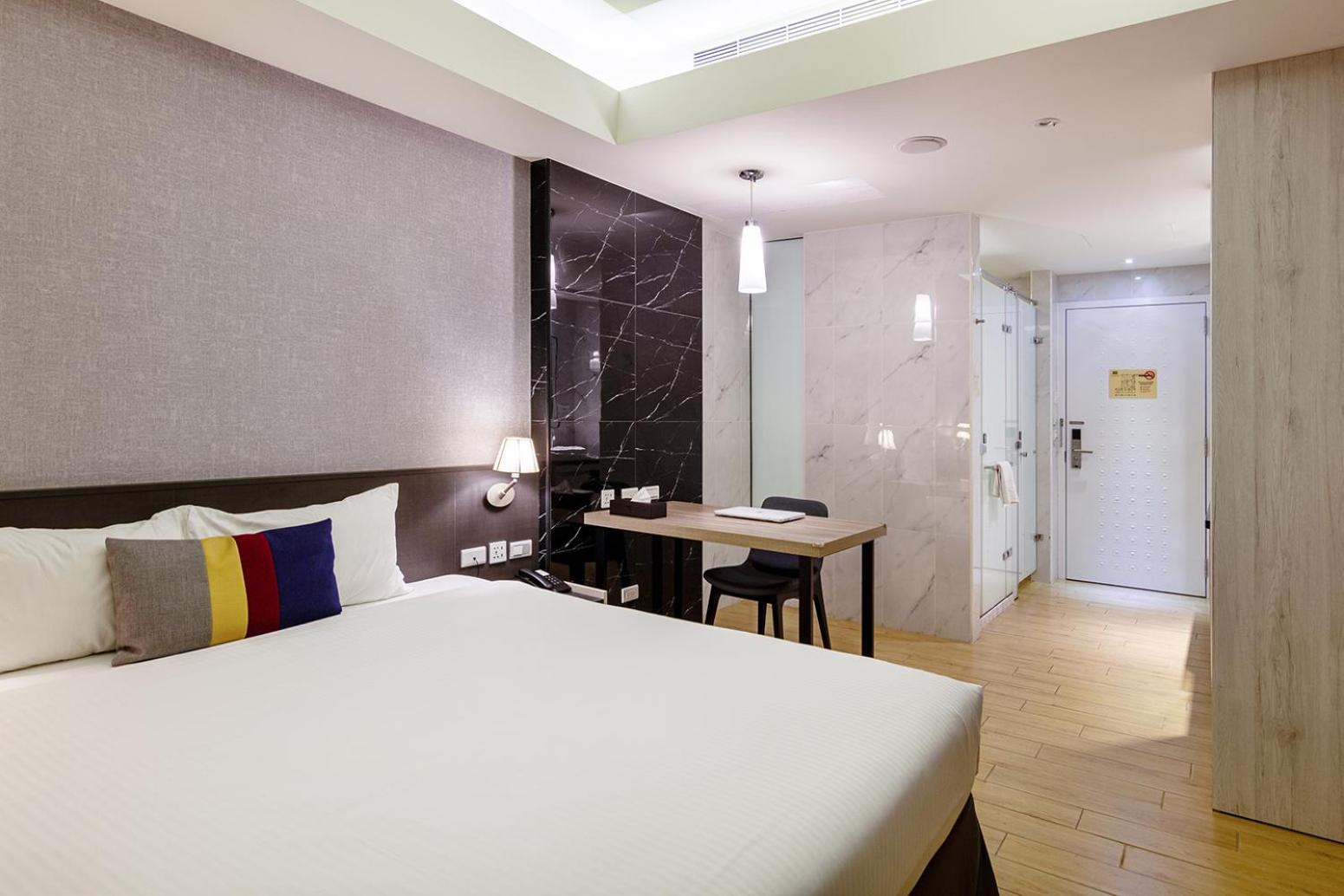 Check Inn New Taipei Luzhou Buitenkant foto