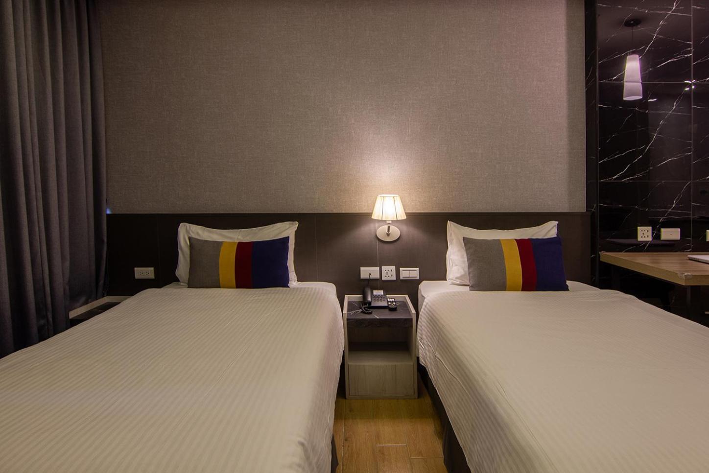 Check Inn New Taipei Luzhou Buitenkant foto